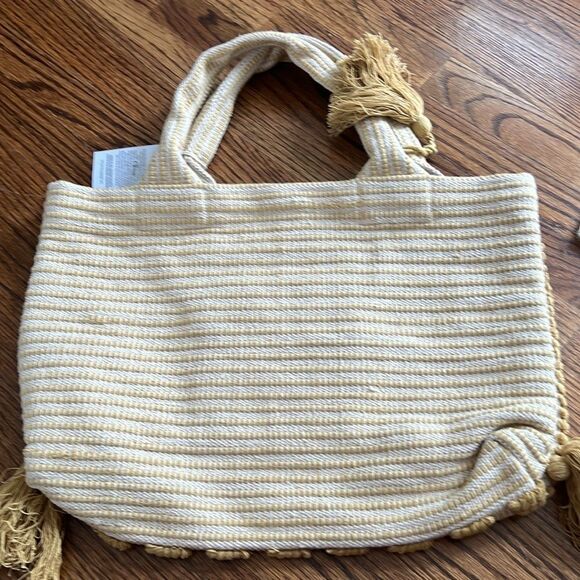 Guadalupe Design Allegra Tote Bag in Mustard - Picture 3 of 4